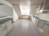 Whg. 1: Offene Küche mit Essbereich und Wohnzimmer Bild 1 - 