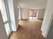 OG: Wohnen mit Zugang zur Terrasse Bild 1 - 