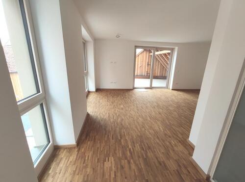 OG: Wohnen mit Zugang zur Terrasse Bild 1 - 