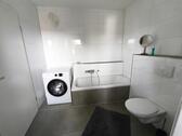 Bad mit Badewanne, Dusche und Waschmaschineanschluss Bild 5 - 