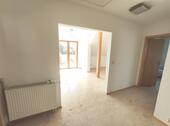 Diele Bild 3 - Etagenwohnung mit 73,00 m² in Pommersfelden zur Miete