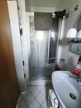 Gäste-Bad mit Dusche Bild 2 - 