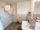 Bad mit Dusche OG Bild 1 - 
