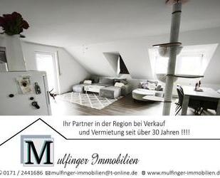 moderne 3 Zi. DG (2. OG) Wohnung mit Balkon und KFZ-Stellplatz - Uehlfeld