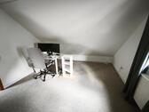 Ausgebauter Spitzboden - Kinder- /Arbeitszimmer Bild 2 - 