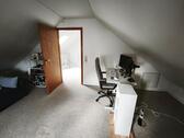 Ausgebauter Spitzboden - Kinder- /Arbeitszimmer Bild 3 - 