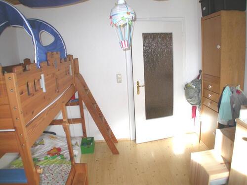 Kinderzimmer 1 Bild 2 - 
