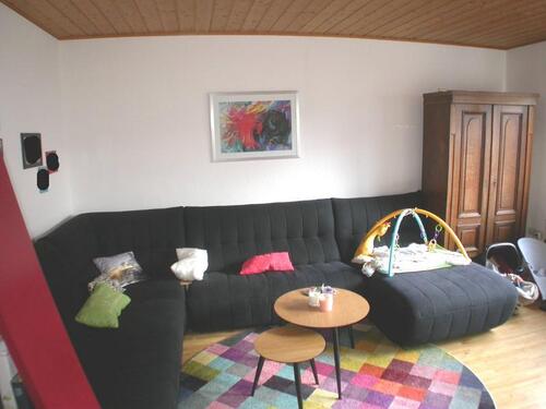 Wohnzimmer mit Zugang zum Garten Bild 2 - 