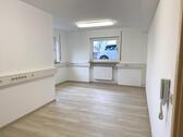 Küche mit Essbereich Bild 2 - 