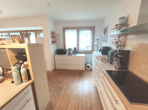 Wohn- /Esszimmer mit offener Küche Bild 2 - 