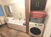 Bad mit Badewanne und Waschmaschinenanschluss Bild 1 - 