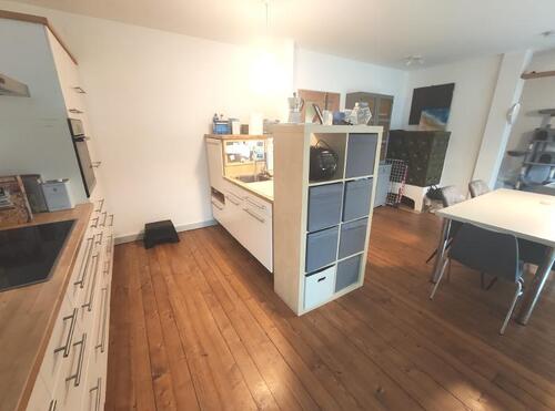 Wohn- /Esszimmer mit offener Küche Bild 4 - 