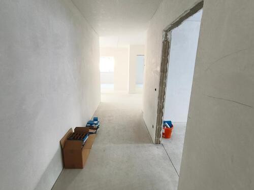 Diele Bild 1 - 4 Zimmer Etagenwohnung zur Miete in Adelsdorf OT