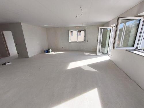 Wohnen / Essen / Küche mit Zugang zum Balkon Bild 5 - 
