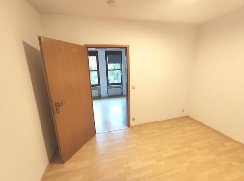 Schlafzimmer Bild 2 - 