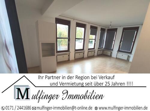 Foto - 3- Zi. OG Wohnung mit Balkon und Stellplatz