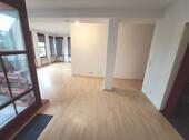 Wohn- /Essbereich mit Zugang zum Balkon Bild 3 - 