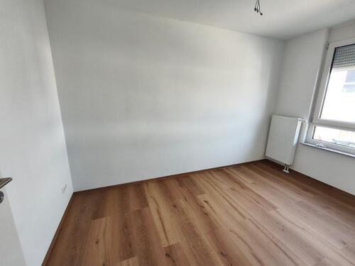 Arbeitszimmer / Kinderzimmer 1 Bild 1 - 