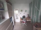 Kind 3 / Arbeitszimmer Bild 2 - 