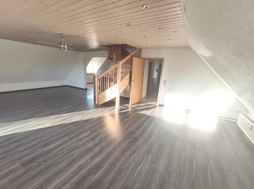Whg. 1: Essbereich und Wohnzimmer Bild 3 - 