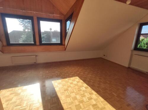 Wohn- /Esszimmer Bild 1 - 