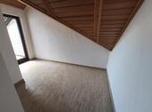 Diele mit Zugang zur Dachterrasse Bild 1 - 2 Zimmer Etagenwohnung zur Miete in Röttenbach
