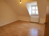 Bild - Dachgeschoßwohnung mit 45,67 m² in Schweinfurt zur Miete
