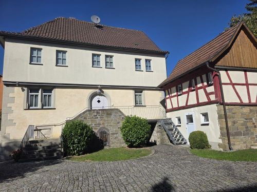 Bild - Herrschaftliches Anwesen in 97535 Wasserlosen-Brebersdorf (1587)