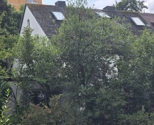 Kleiner versteckter Traum mit viel Grünfläche! Mehrfamilienhaus in 97074 Würzburg-Frauenland (ID 92)