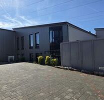 Wohn- und Geschäftshaus mit Hallen in 97502 Euerbach Schweinfurt, Autobahnauffahrt in unmittelbarer Nähe (ID 10598)