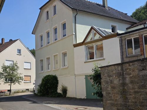 Bild - 4 Zimmer Einfamilienhaus zum Kaufen in Sulzthal