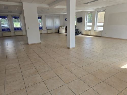 Bild - 2 Zimmer Etagenwohnung in Schweinfurt (Innenstadt)