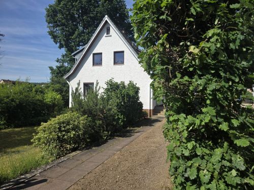 Bild - Versteckter Traum mit parkähnlichem Grundstück in 97688 Bad Kissingen, ruhig gelegen, weitere Bebauungsmöglichkeiten (ID 10643)