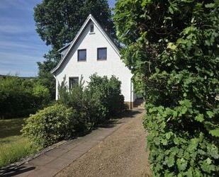 Versteckter Traum mit parkähnlichem Grundstück in 97688 Bad Kissingen, ruhig gelegen, weitere Bebauungsmöglichkeiten (ID 10643)