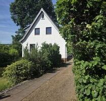 Versteckter Traum mit parkähnlichem Grundstück in 97688 Bad Kissingen, ruhig gelegen, weitere Bebauungsmöglichkeiten (ID 10643)