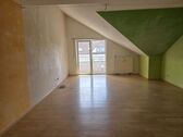 Bild - Dachgeschoßwohnung mit 76,90 m&sup2; in Arnstein zum Kaufen