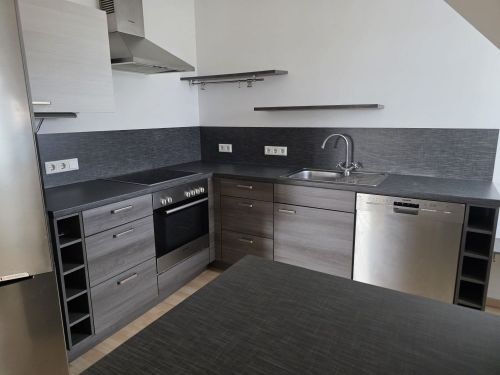 Bild - 2 Zimmer Dachgeschoßwohnung in Werneck