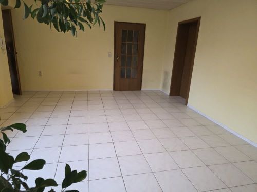 Bild - 8 Zimmer Einfamilienhaus in Waigolshausen