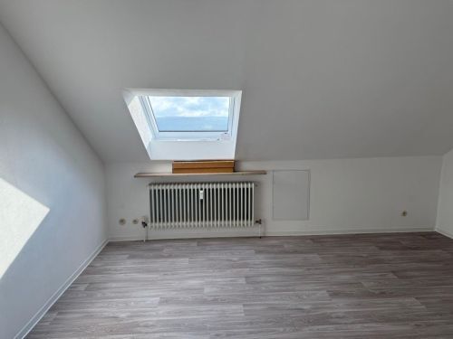 Bild - Dachgeschoßwohnung mit 19,80 m² in Bad Bocklet zur Miete