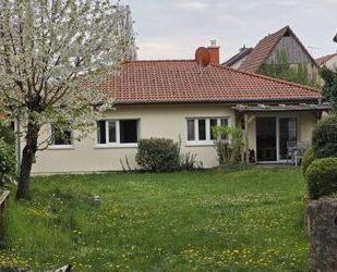 Schönes, ebenerdiges Einfamilienhaus in 97450 Arnstein-Büchhold, 28 km von Würzburg und 15 km von Schweinfurt entfernt (ID 10640)