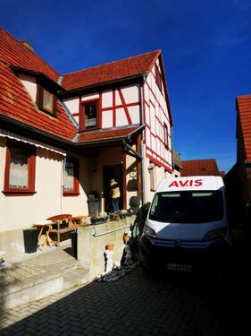 Bild - Einfamilienhaus mit 260,00 m&sup2; in Hofheim zum Kaufen