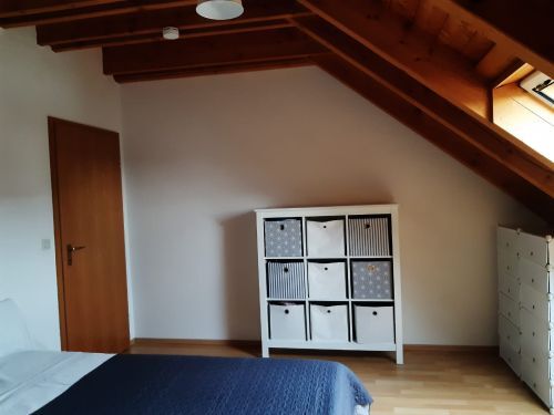 Bild - 3 Zimmer Dachgeschoßwohnung in Gochsheim