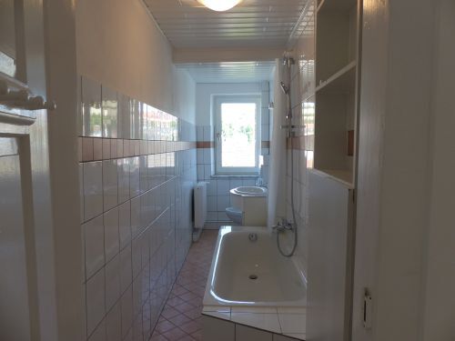 Bild - Dachgeschoßwohnung mit 44,80 m&sup2; in Arnstein zur Miete