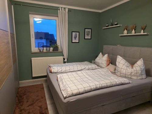 Bild - Etagenwohnung mit 80,00 m&sup2; in Oerlenbach zum Kaufen