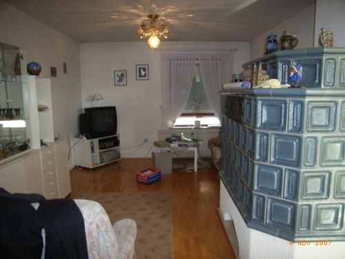 Bild - 8 Zimmer Einfamilienhaus zum Kaufen in Waigolshausen