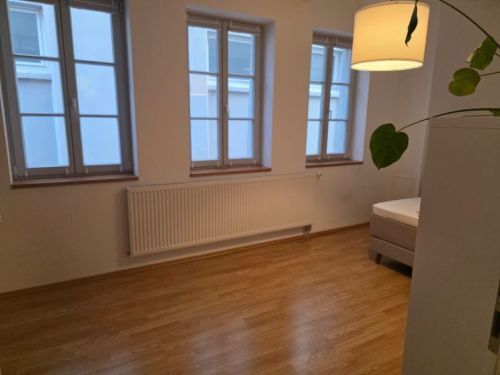 Bild - 3 Zimmer Etagenwohnung zur Miete in Schweinfurt