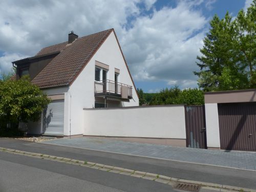 Bild - 5 Zimmer Einfamilienhaus zur Miete in Dittelbrunn