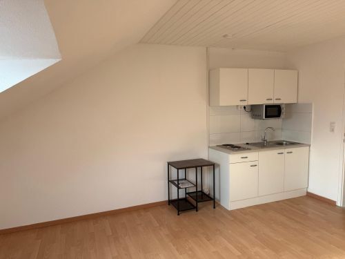 Bild - Dachgeschoßwohnung mit 22,00 m&sup2; in Bad Bocklet zur Miete