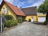 Bild - Einfamilienhaus mit Garten und Doppelgarage in 97539 Wonfurt (ID 10681)