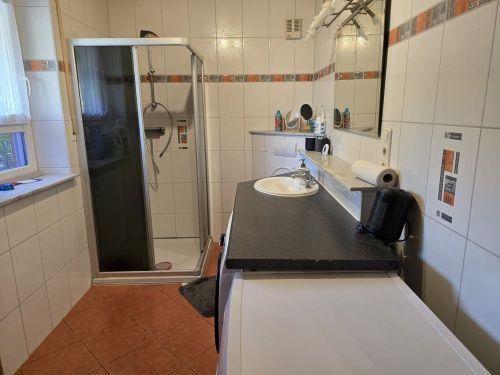 Bild - Einfamilienhaus mit 253,18 m&sup2; in Wonfurt zum Kaufen